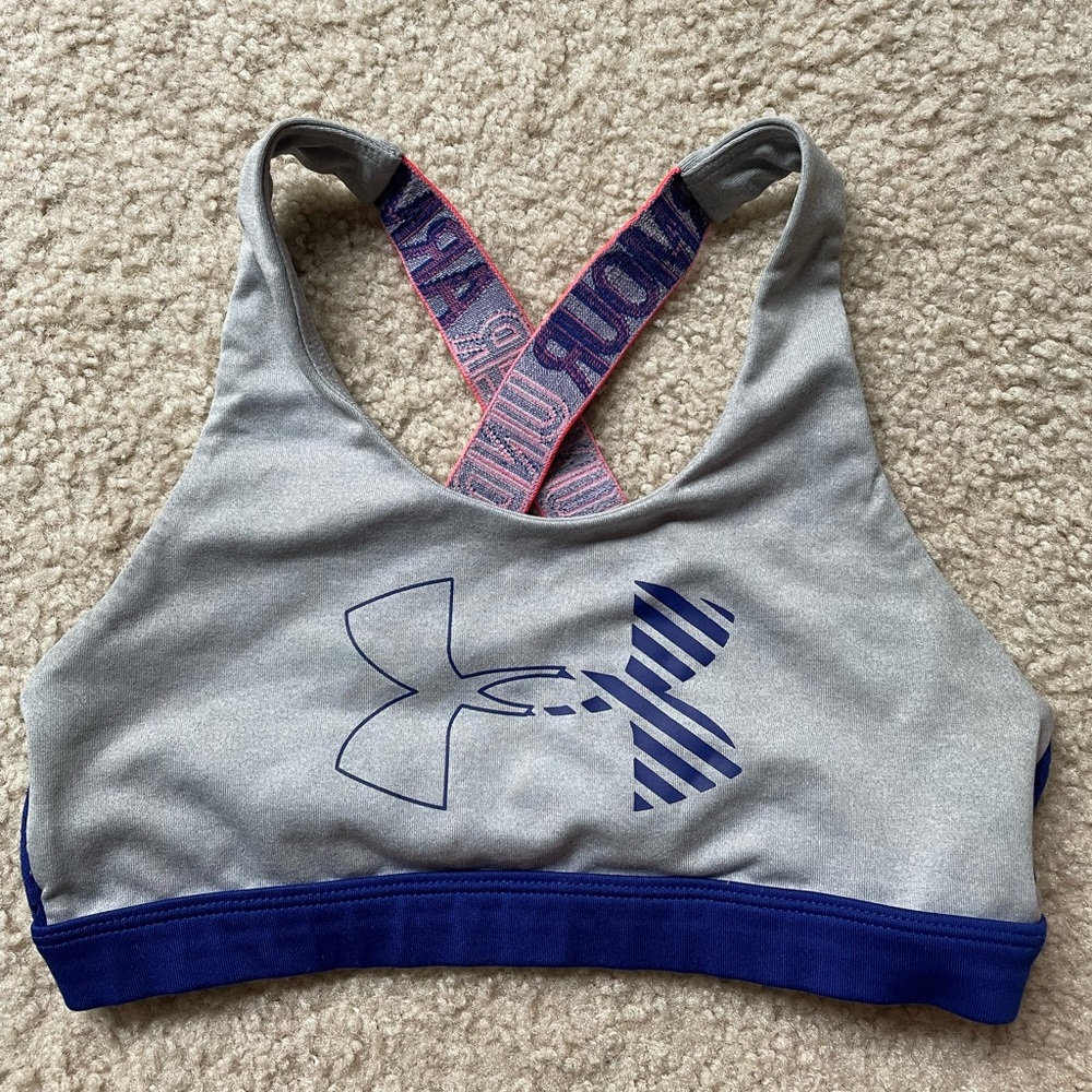 Under armour, kids sports bra